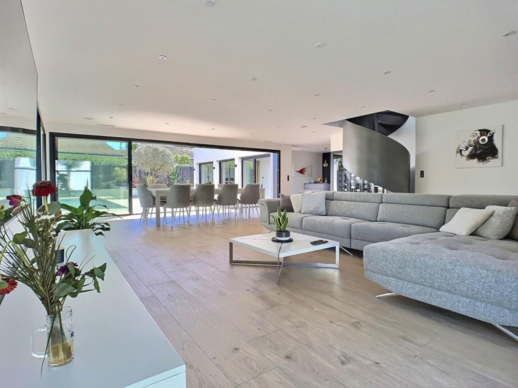 LE TAILLAN-MEDOC Vente Maison 200m2 LE TAILLAN-MEDOC (33320) 4