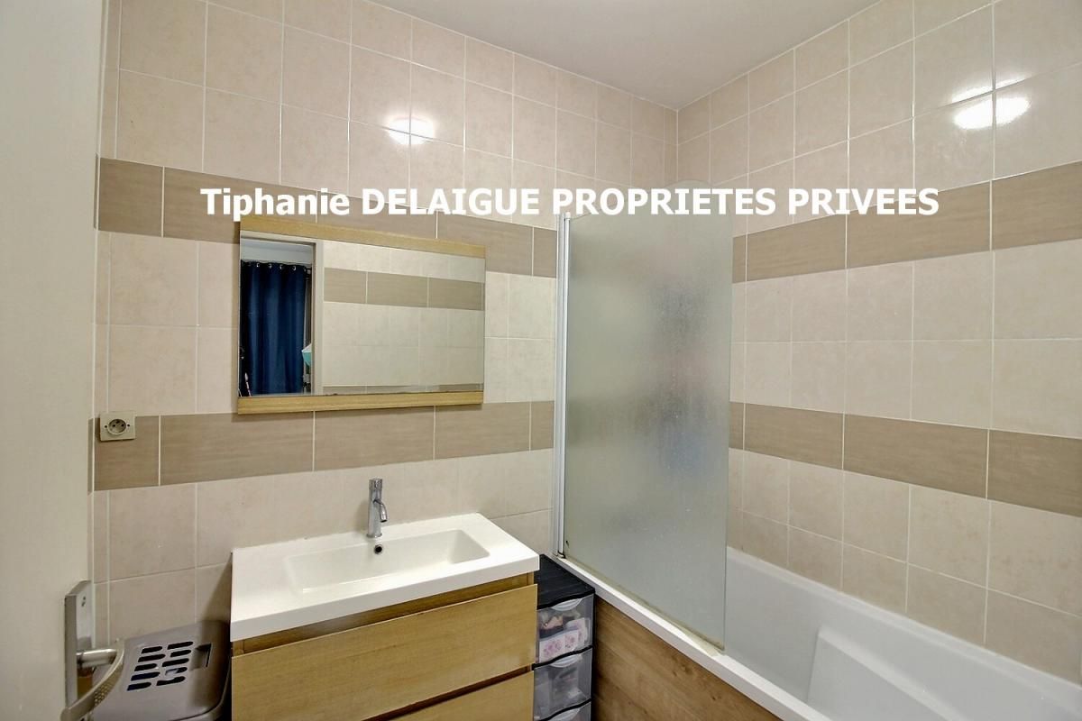 LE CHAMBON-FEUGEROLLES LE CHAMBON FEUGEROLLES 42500  appartement 90m² 3 chambres 4