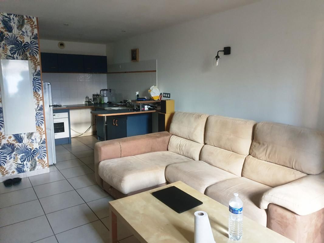 Appartement Rognonas 3 pièce(s) 56 m2