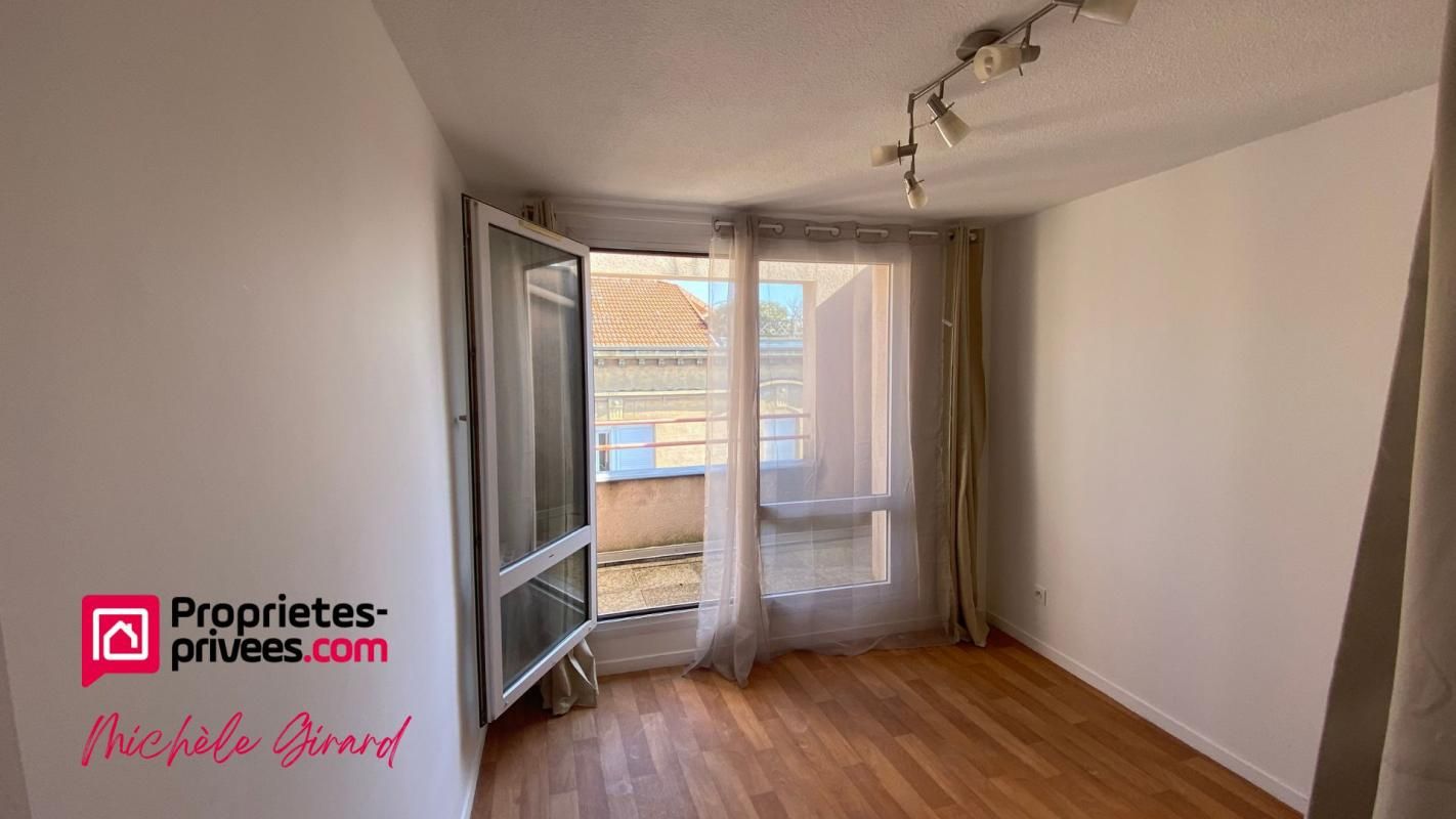 ROANNE ROANNE - APPARTEMENT T2BIS DUPLEX 3