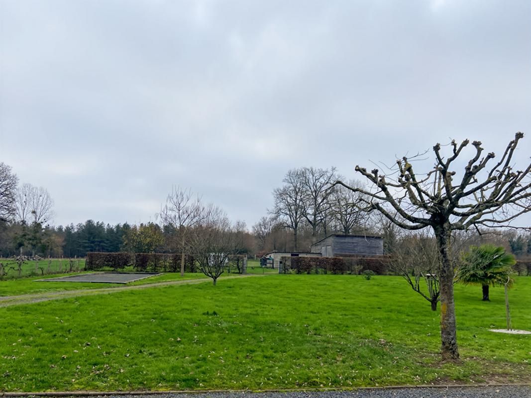 PARCE-SUR-SARTHE Maison - Parce Sur Sarthe 7 pièce(s) 138.09 m2 2