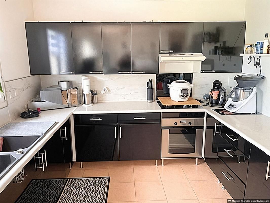 SAINT-JEAN-DE-LIVERSAY Maison de plain pied 110 m2, 4 chambres, jardin piscine 4