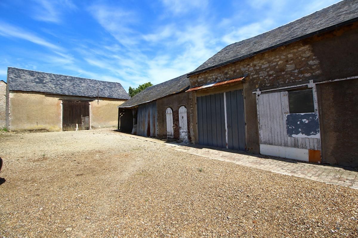 BONNEVAL Corps de ferme à 5 minutes de BONNEVAL 3