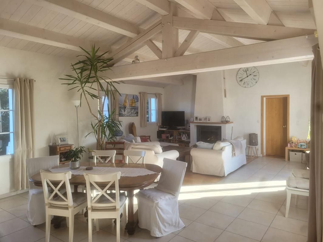 EN EXCLUSIVITE - MAISON FAMILIALE