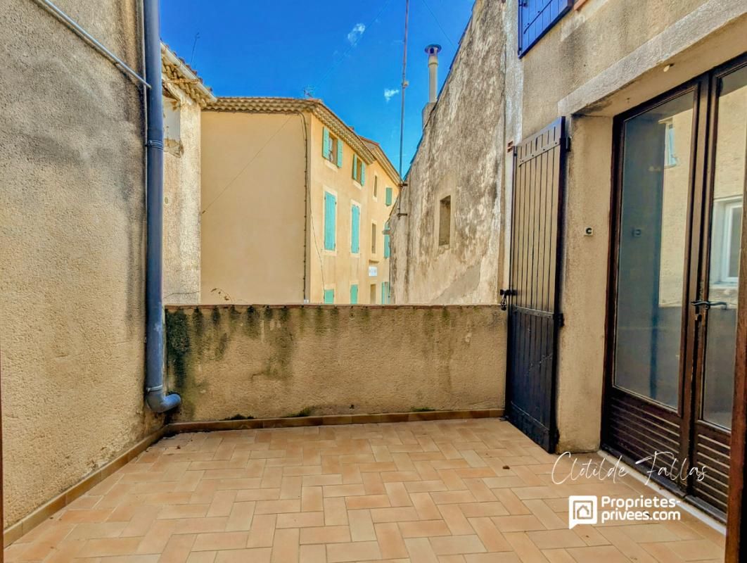 Maison de village 2 chambres avec balcon cour et garage