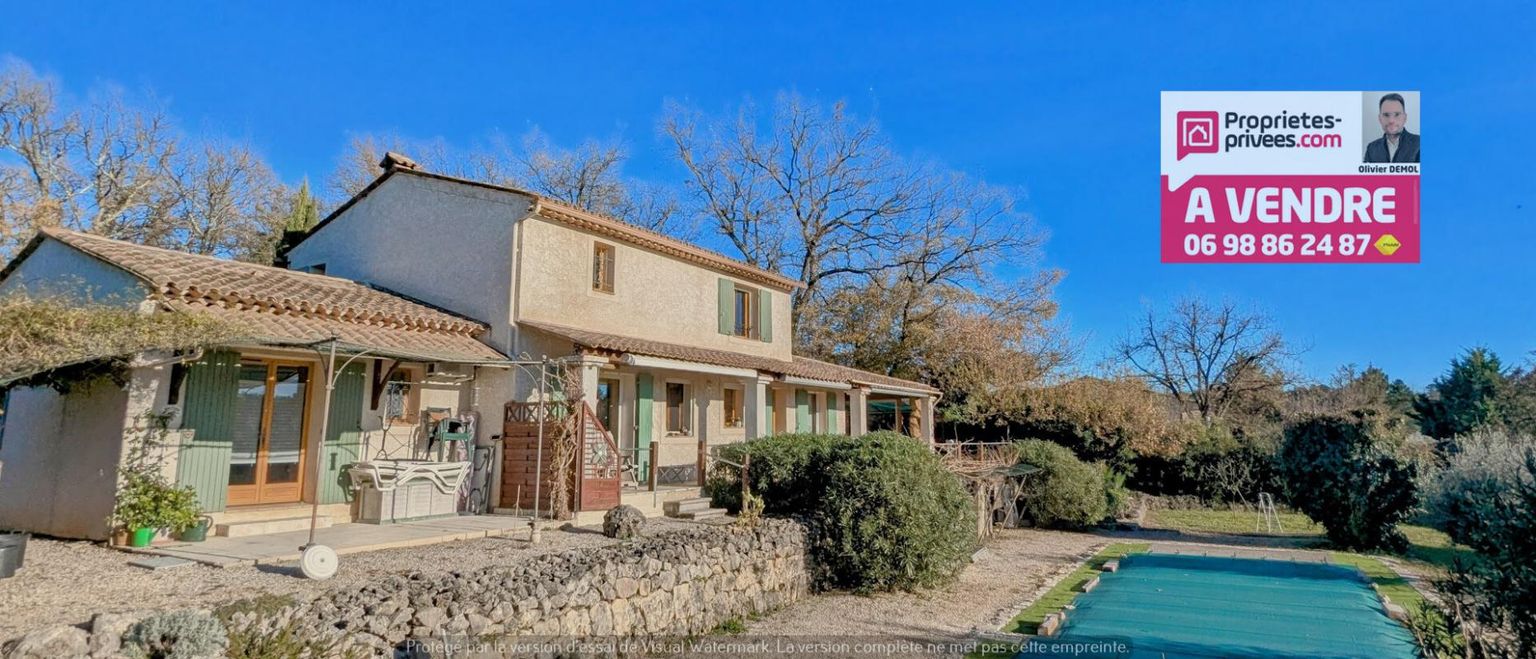 Vaste villa récente avec vue et au calme - proche de tout !