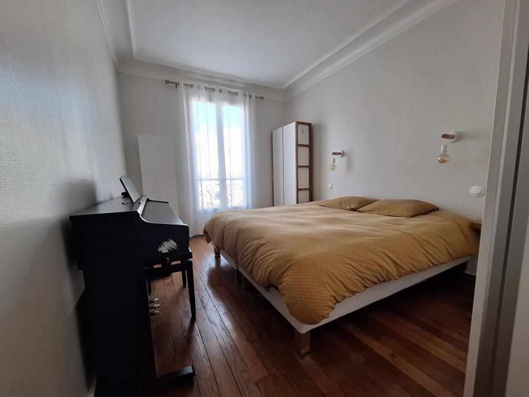 NOISY-LE-SEC Appartement Noisy Le Sec 2 pièces, rénové 50.23 m2 179900 2