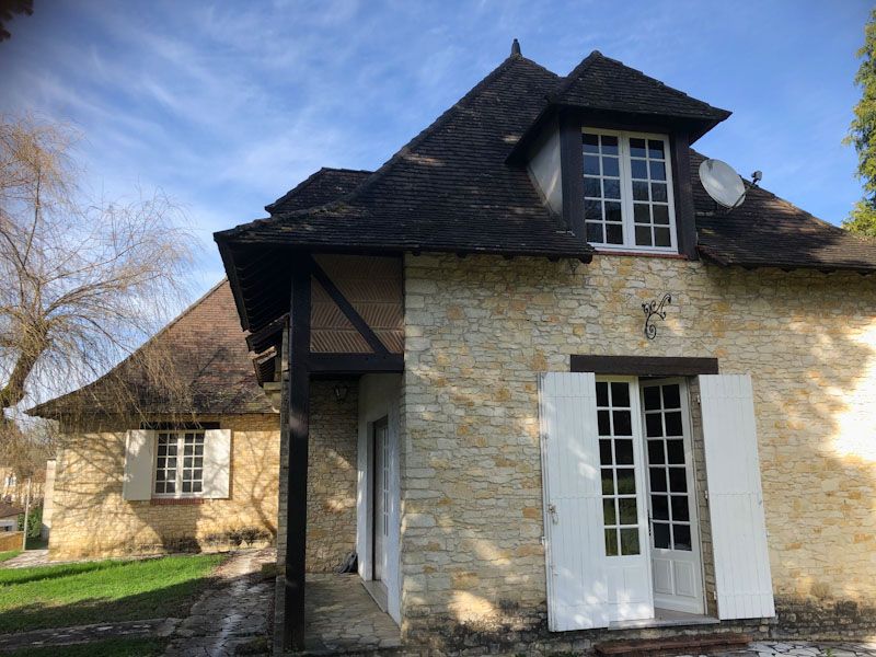 COUZE-ET-SAINT-FRONT Grande Maison d'Architecte Lalinde 12 pièce(s) 246 m2 et grand sous sol 2
