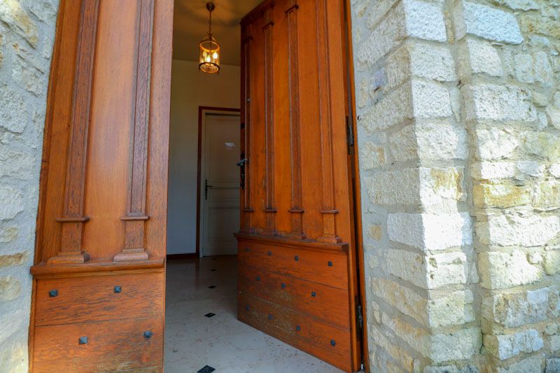 COUZE-ET-SAINT-FRONT Grande Maison d'Architecte Lalinde 12 pièce(s) 246 m2 et grand sous sol 3