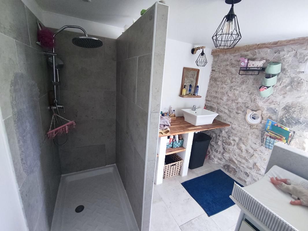 MONLET Monlet(43), VENTE A TERME LIBRE, ferme rénovée de 126 m2 habitables 4