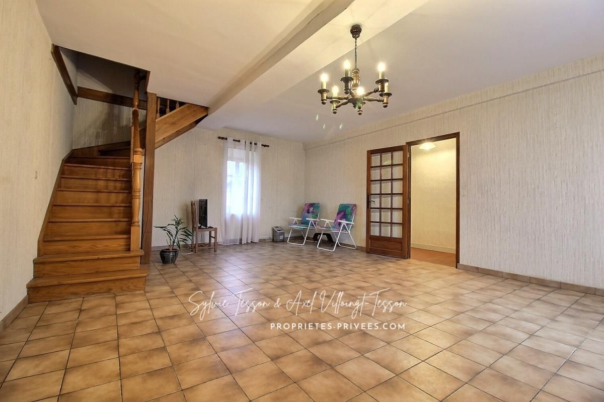 ASCHERES-LE-MARCHE Maison Ascheres Le Marche 3