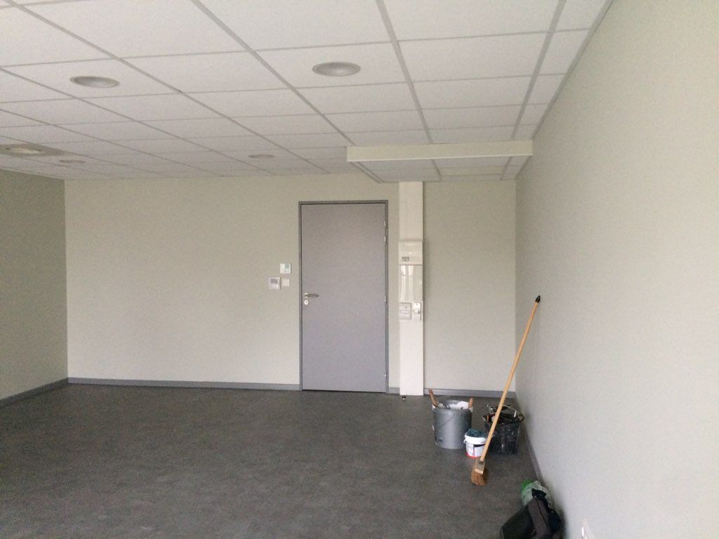 LA CHAPELLE EN SERVAL - Bureaux 40 m², EXCLUSIVITE