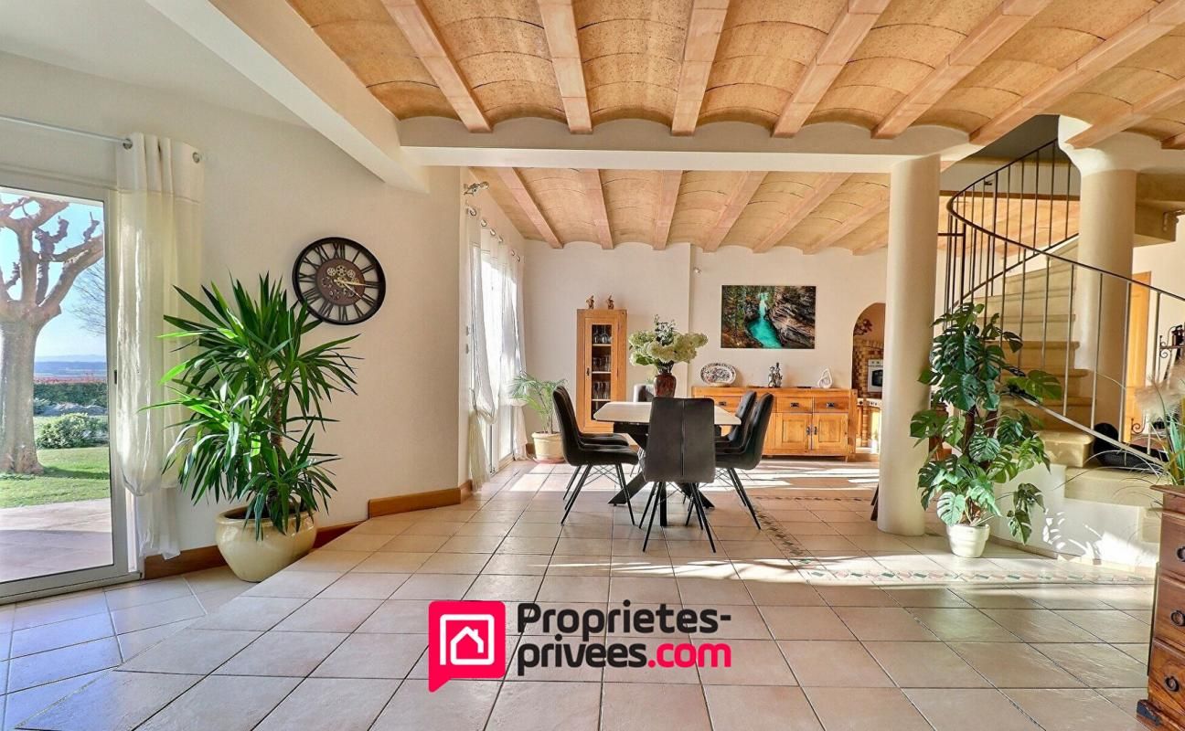 UZES Proche UZES, Propriété avec vue exceptionnelle 3