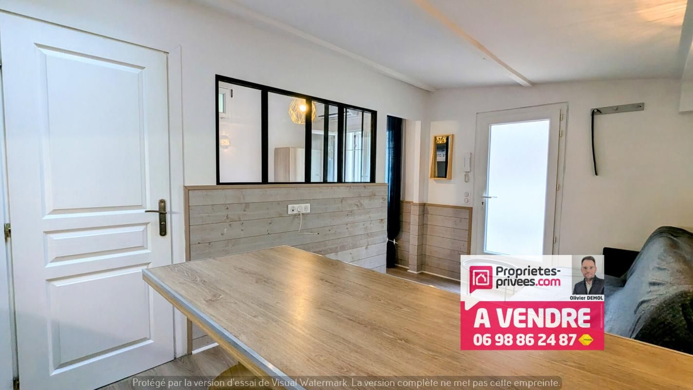 CANNES 2 PIECES 23 m² A DEUX PAS DE LA RUE D'ANTIBES 4