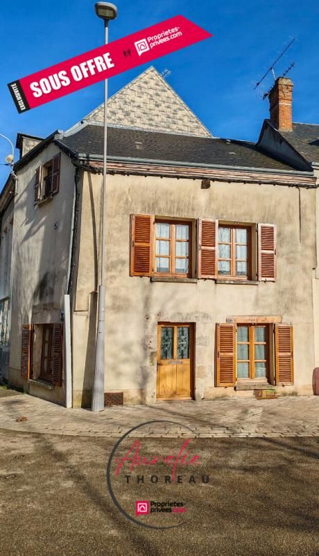 Maison de ville, plein centre