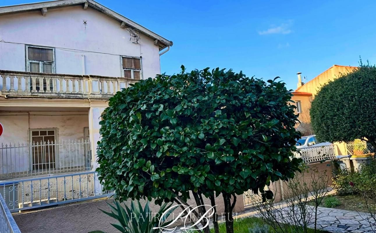 THEZA Maison de Village T4 avec Jardin , garage ,dependances 2