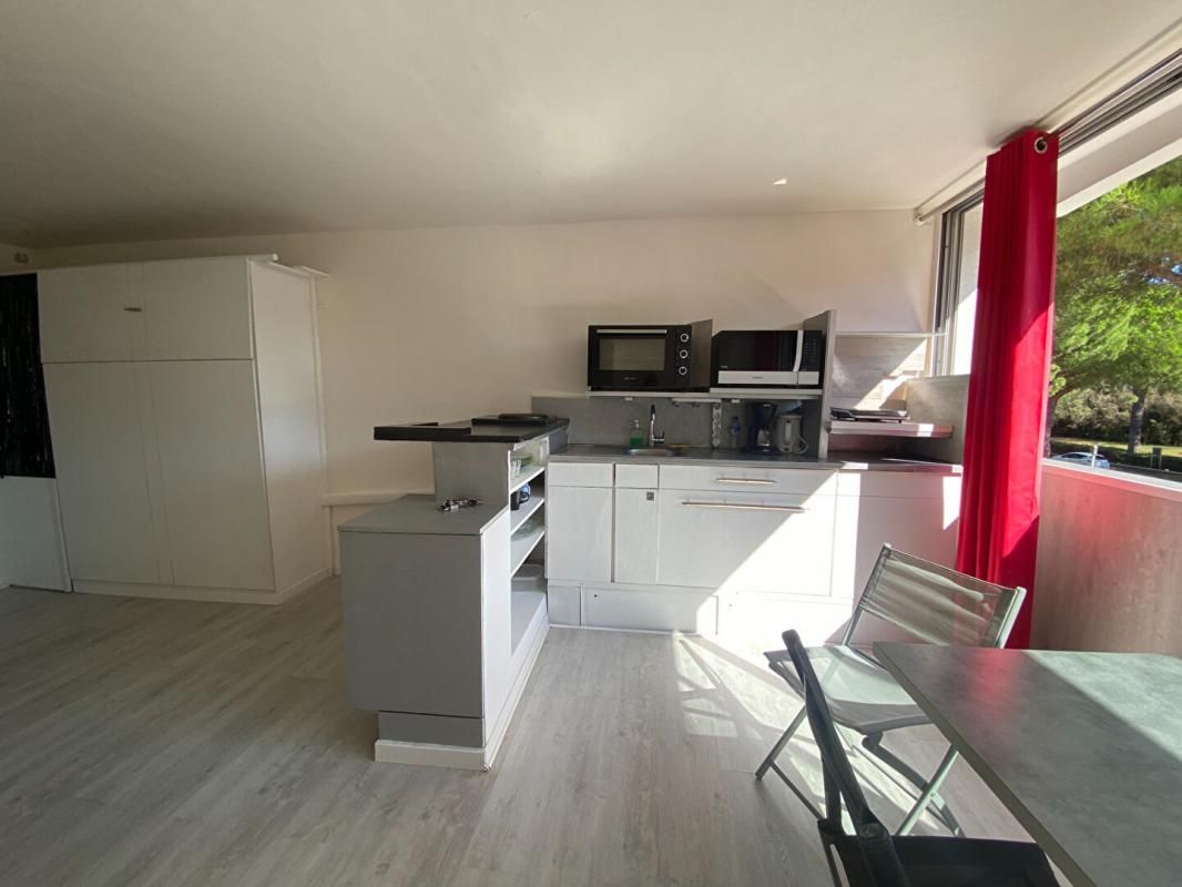 LA GRANDE-MOTTE STUDIO CABINE LA GRANDE MOTTE 3