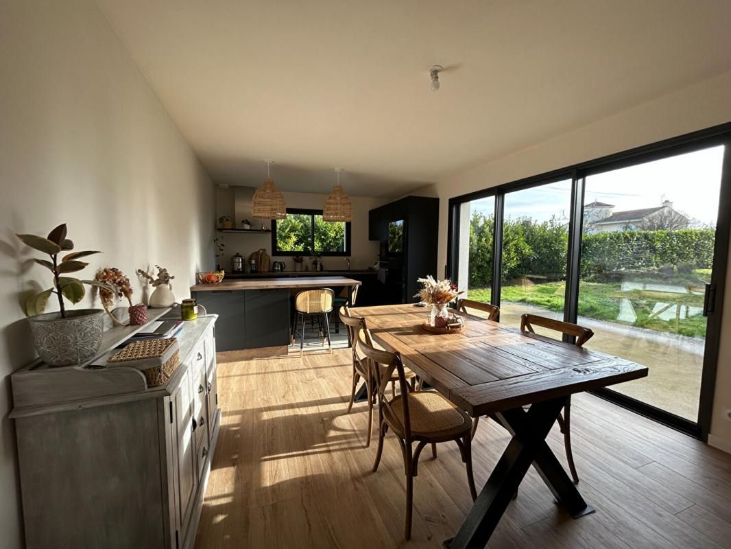 LIRE Maison Orée D'Anjou 5 pièce(s) 97 m2 2
