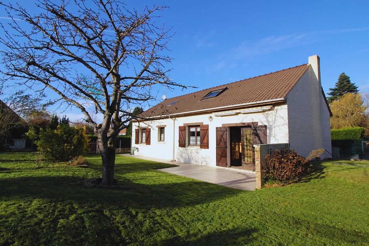 JOUARS-PONTCHARTRAIN Maison Jouars Pontchartrain 6 pièces 180 m2 sur un terrain de 938 m2 2