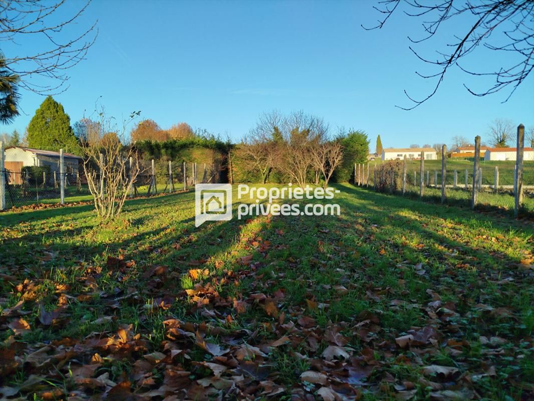 LISLE Terrain à bâtir de 2173 m² - LISLE (24350) 2