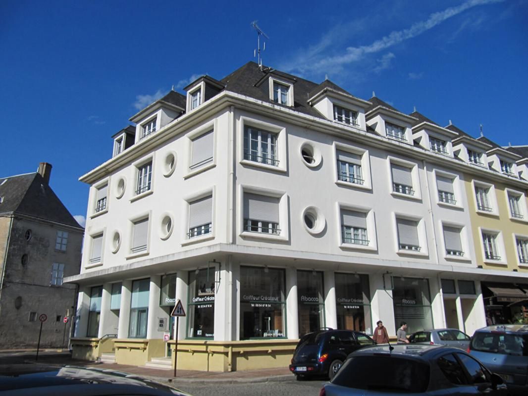 BEL APPARTEMENT AU CENTRE DE VENDOME