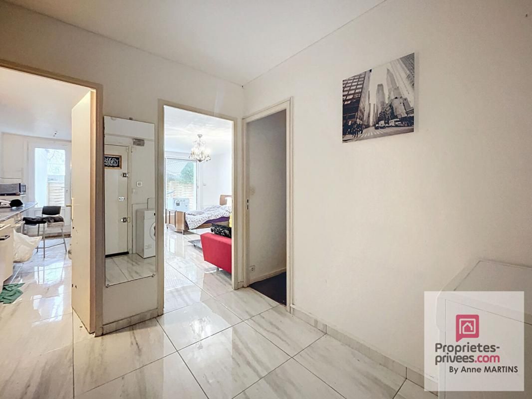 EVRY Appartement Evry Courcouronnes 3 pièce(s) 4