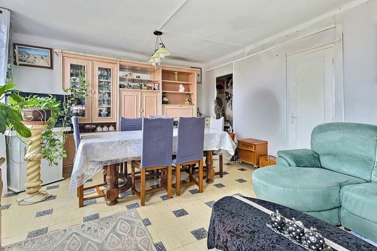 MARSEILLE-14E-ARRONDISSEMENT T3 - Bon Secours - 63.74 m2 4