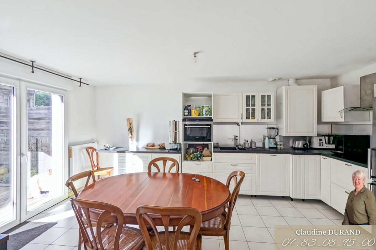 Maison  5 pièce(s) 68.78 m2