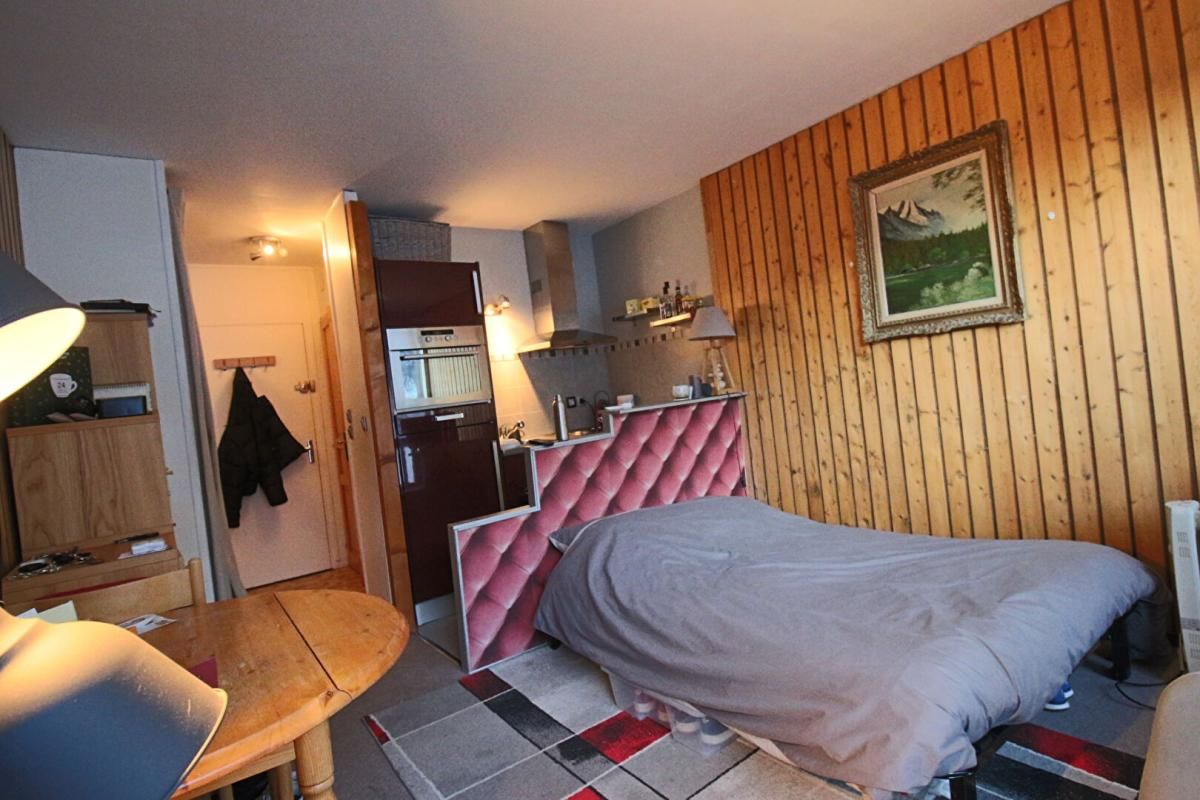 CHAMONIX-MONT-BLANC CHAMONIX, studio 20 M2 , Vue panoramique Mont Blanc , 195 000 Euros 3