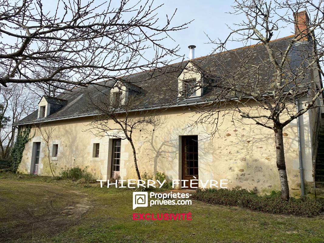 MOULIHERNE Mouliherne 49390 , maison ancienne de 3 pièces de 84 m2 + dépendance sur terrain de 1557 m2 + terrain de 6778 m2 en option 2