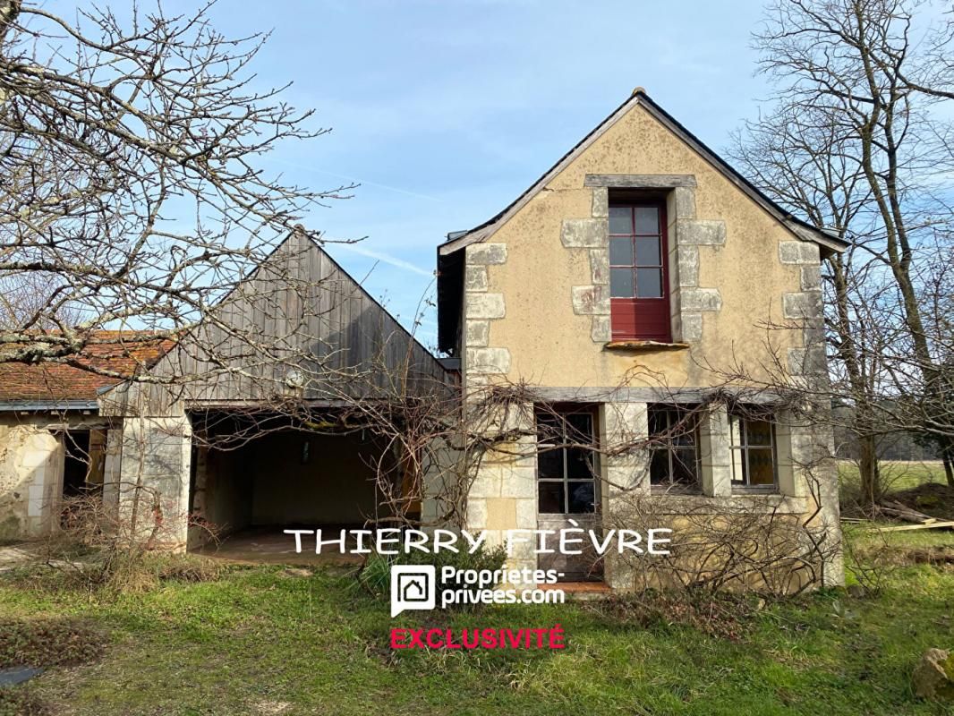 MOULIHERNE Mouliherne 49390 , maison ancienne de 3 pièces de 84 m2 + dépendance sur terrain de 1557 m2 + terrain de 6778 m2 en option 4