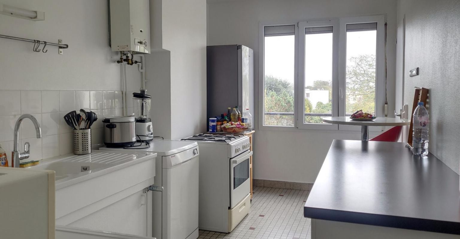 BRUNOY 91800- BRUNOY- Appartement 3 pièces- 72 m² + CAVE 2