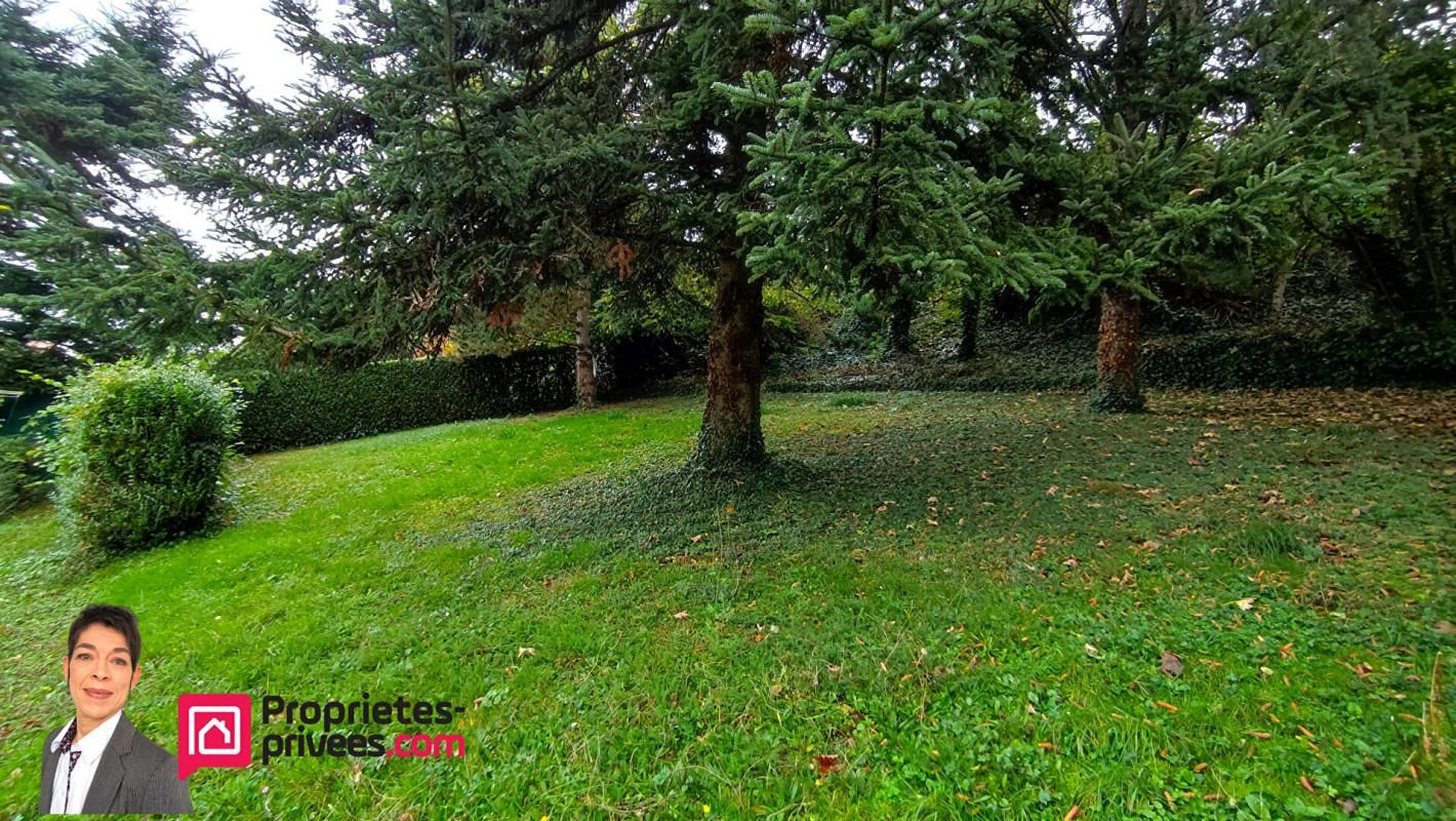THIZY THIZY-LES-BOURGS (69240)  Maison individuelle 174 m²,  4 chambres et terrain1000m² 2