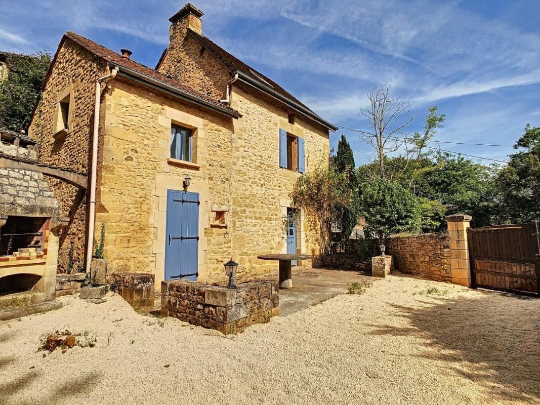 SARLAT-LA-CANEDA Maison 5 pièce(s) 80 m2 3