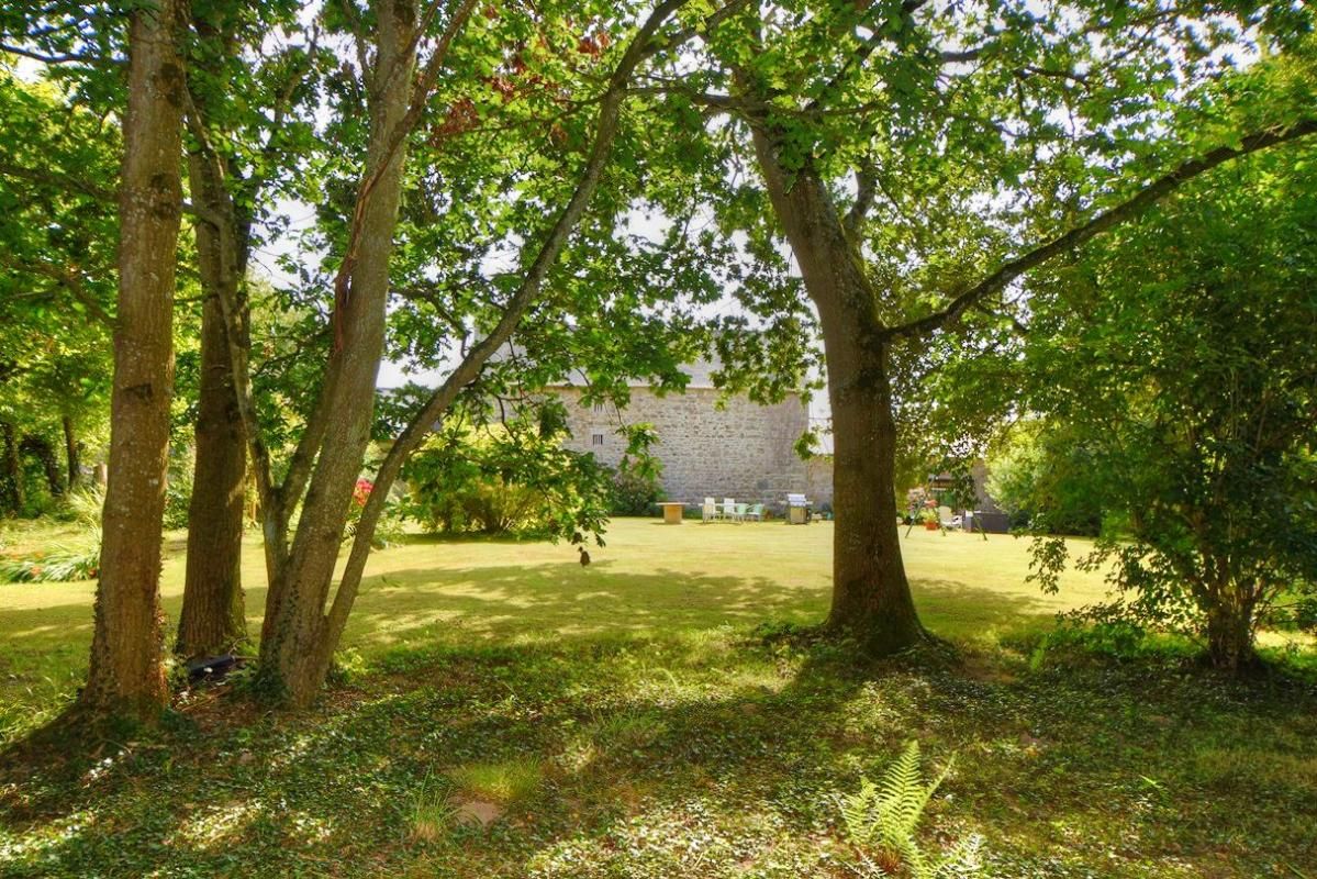 TREGUIER Maison de caractère, 9 pièces, 218 m2, avec bois 4