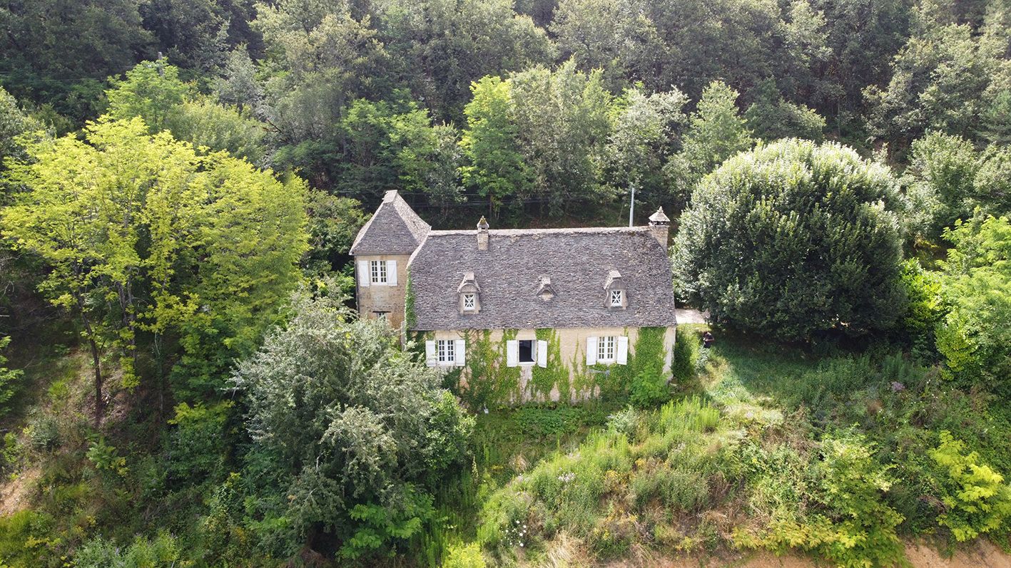 AUBAS 24290 AUBAS Maison de caractère 114 m2 2
