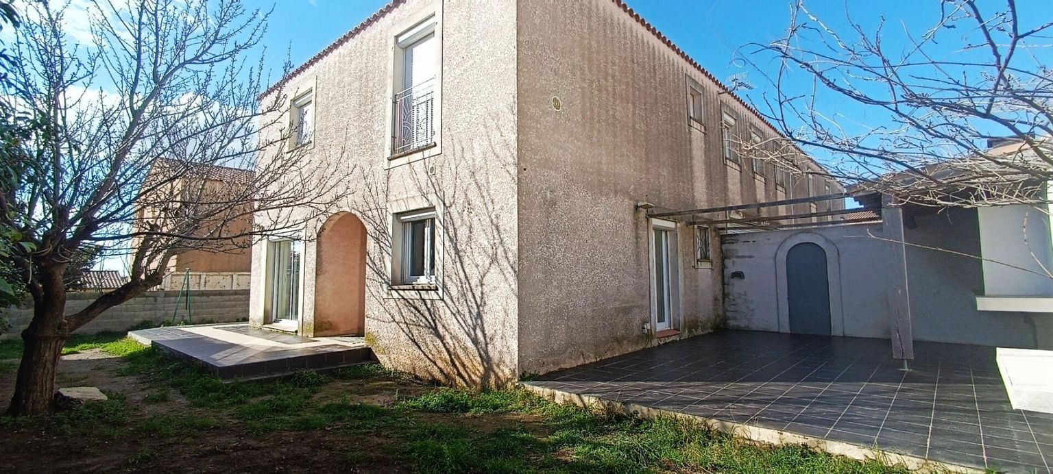 LOUPIAN Villa avec jardin et revenus locatifs 3