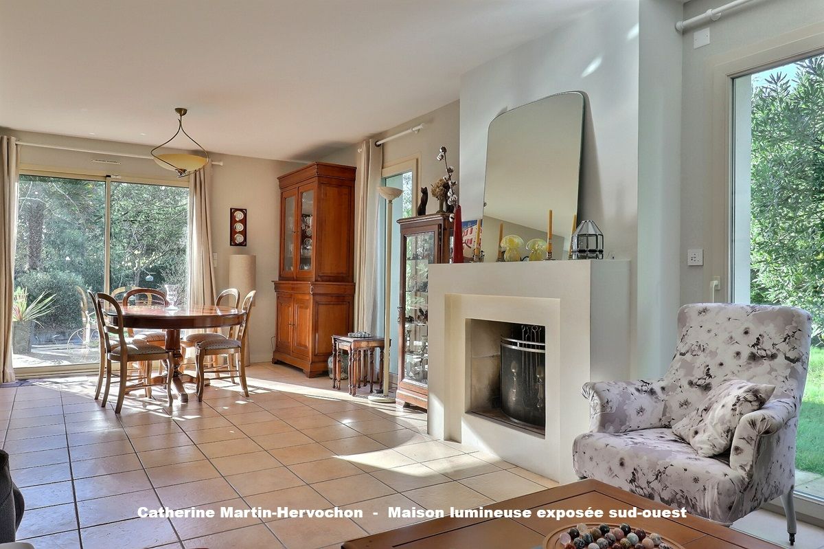 GUERANDE Maison 135m² hab/155 m2 au sol - 5 chambres - Ecrin de verdure - Garage et carport 3