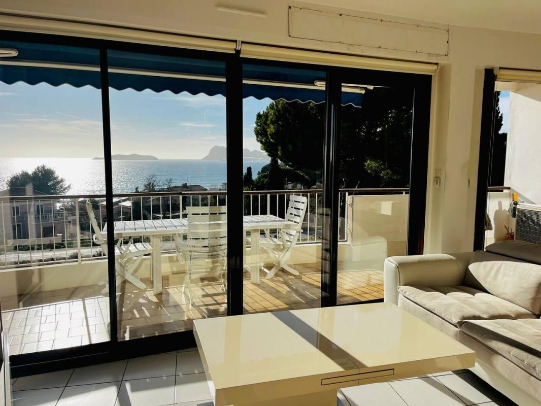 LA CIOTAT Appartement T2 53m2 pleine vue mer 2