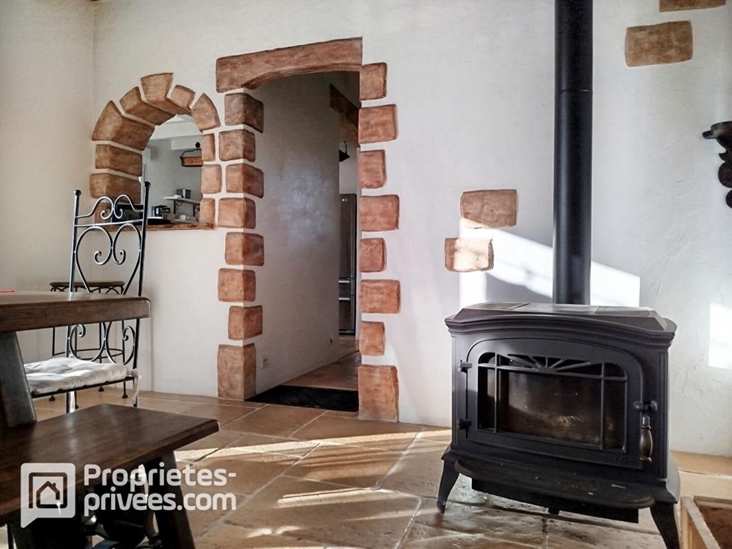 AUGIGNAC 2 maisons, 5 appartements, 1 mobil-home, restaurant, piscine, étang, mini-golf, terrain de tennis - 2,4 Hectares 2