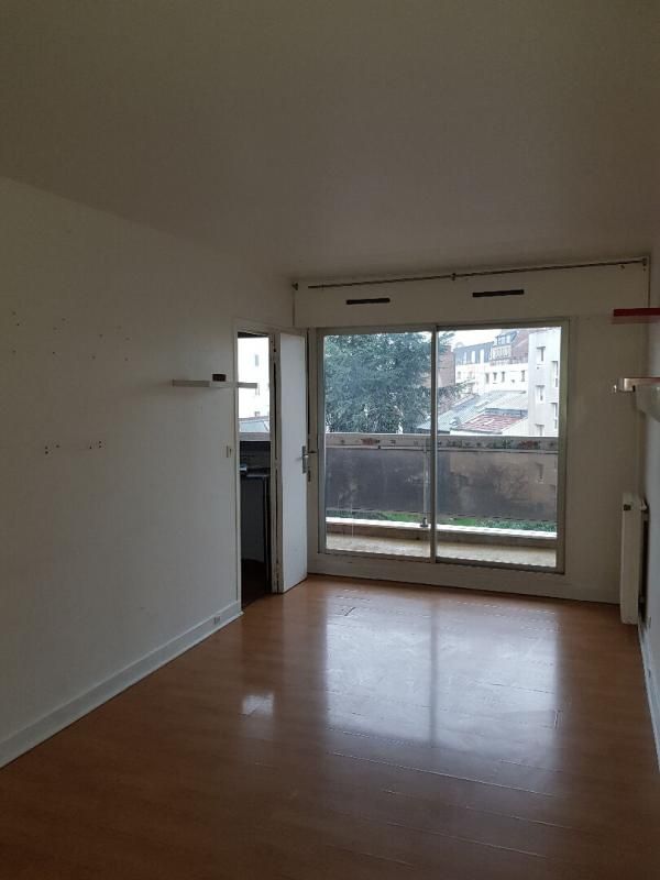 SAINT-OUEN Appartement 1 pièce(s) Quartier Ecole Emile Zola 4