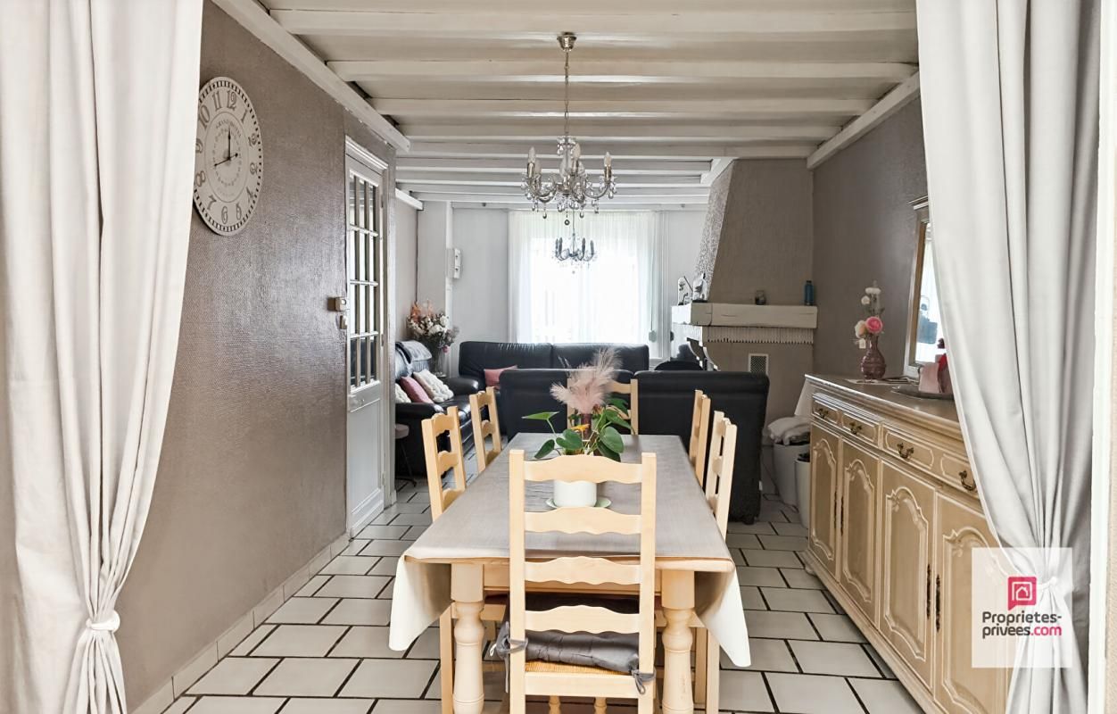 WATTRELOS WATTRELOS, proche Centre, maison de 140 m2 avec 4 chambres, jardin, garage 2 voitures 3