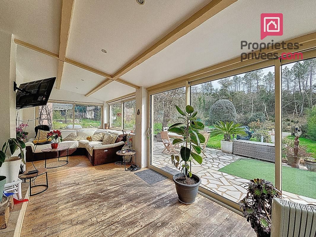BAGNOLS-EN-FORET Villa Bagnols En Foret 5 pièces 140 m2- 6000m2 de terrain 4
