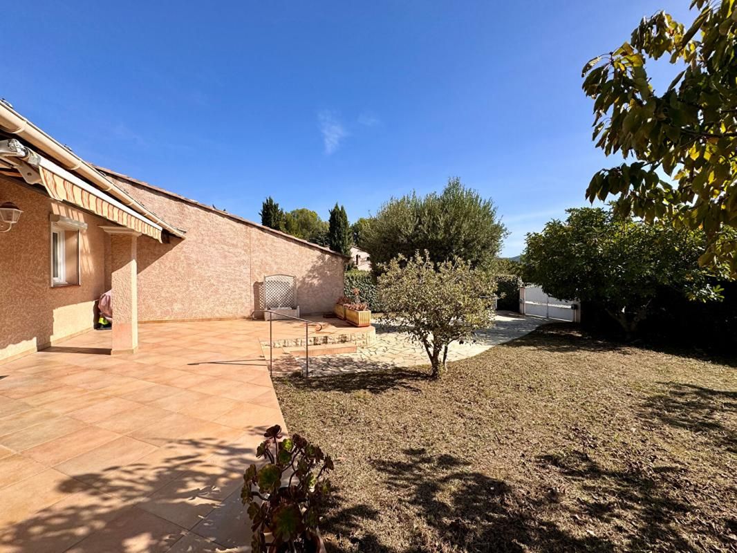 LA CADIERE-D'AZUR Villa T4 La Cadière D'azur proche village 2