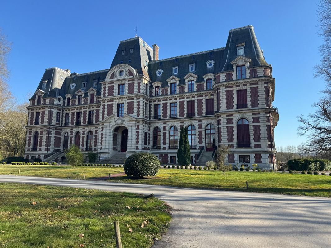 PONT-SAINTE-MAXENCE Appartement Pont Ste Maxence 4 pièce(s) 120 m2 3