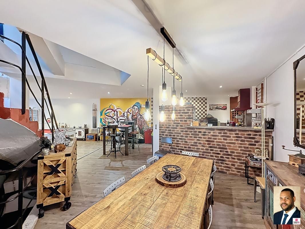 VITRY-SUR-SEINE Loft Vitry Sur Seine 8 pièce(s) 460 m2 4