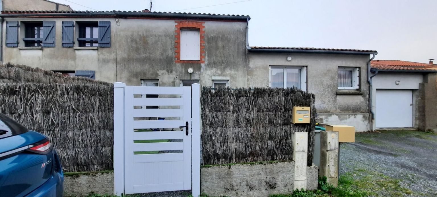 Maison Gorges 3 P. 78,23 M² . 2 Chs . Garage . T 108 M²