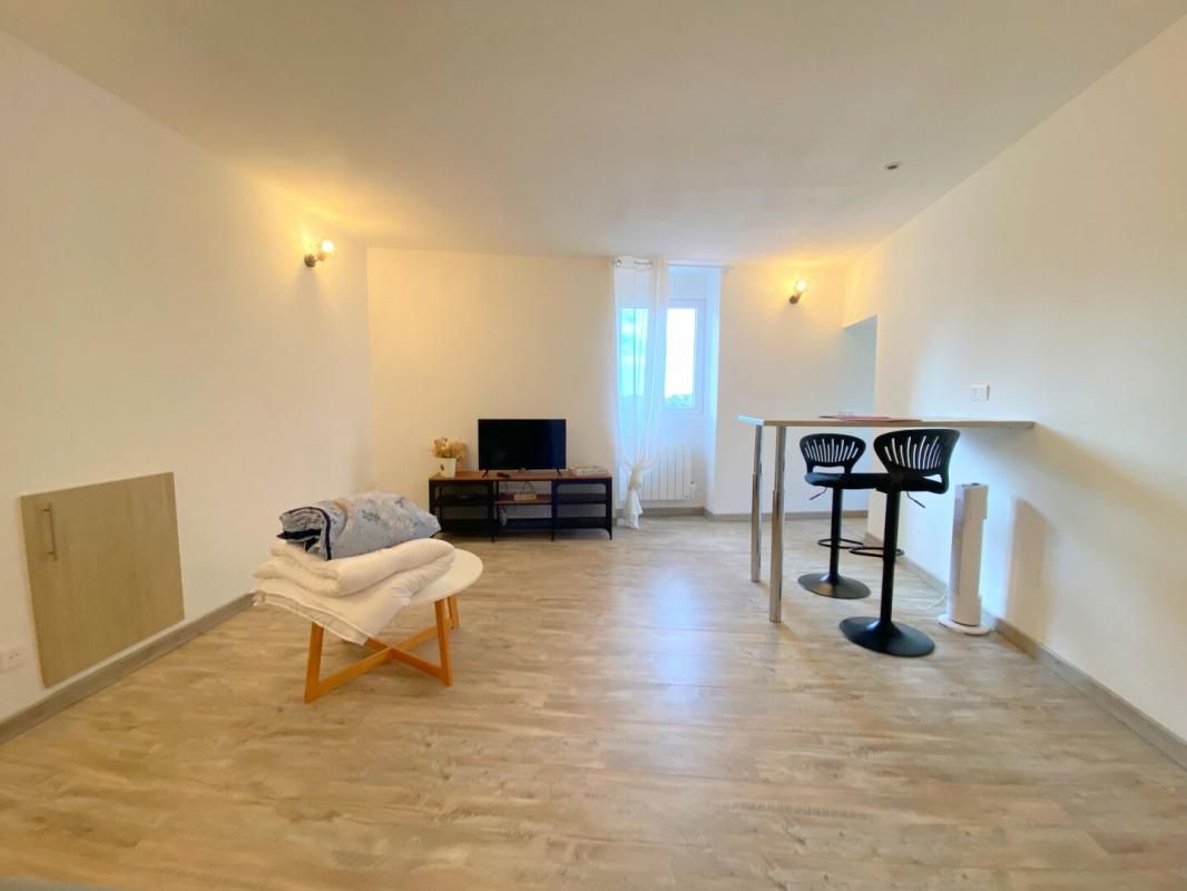 Appartement Levens 2 pièce(s) 32.6 m2