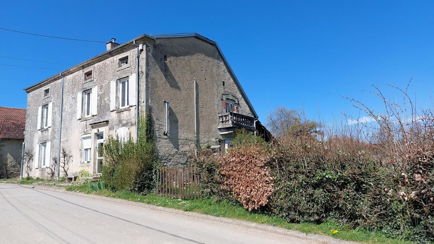 Maison secteur Monthureux sur Saone 6 pièce(s) 193 m2 jardin