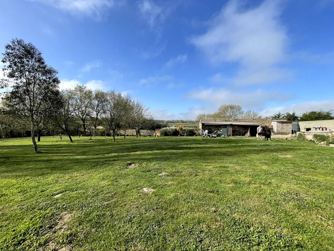 SAINT-VIAUD Maison Saint Viaud (44320) - 5 chambres - 168 m2 2
